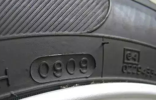 读懂轮胎上的这4个数字 行车安全性可提高50%