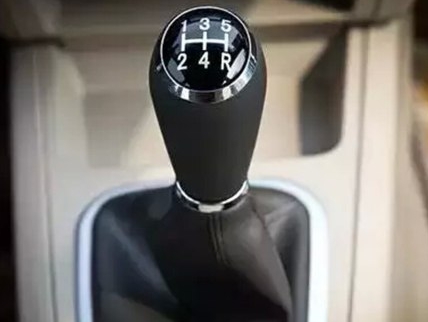 这些节油误区其实是在毁车 看看你中招了吗？