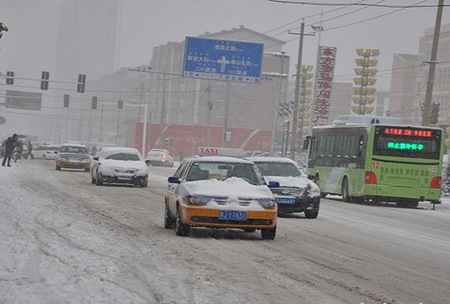 有暴雪出行时您得注意这几件事