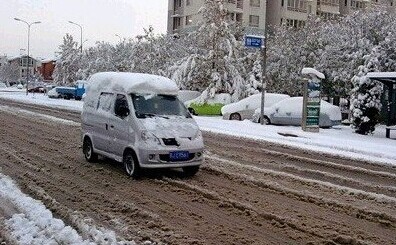 实用贴：冰雪路面行车的技巧你会吗？