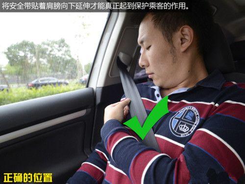 开车时为什么要关闭副驾驶的安全气囊？