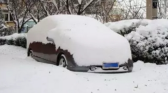 掌握这8项绝技 保你冰雪路面开车安全到家