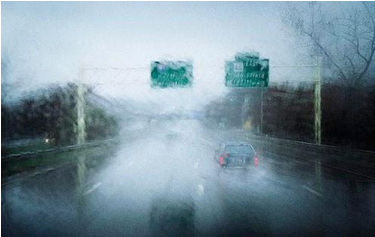 雨天开车